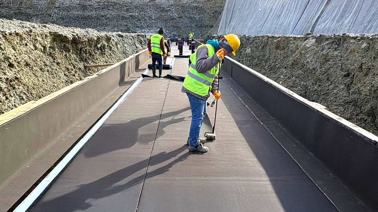 Modern Sanayi Yapılarında Yüksek Performanslı Yalıtım Güvencesi